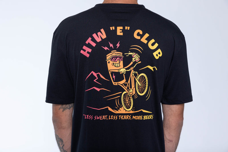 "HTW 'E' Club” S/S Tech Tee Black